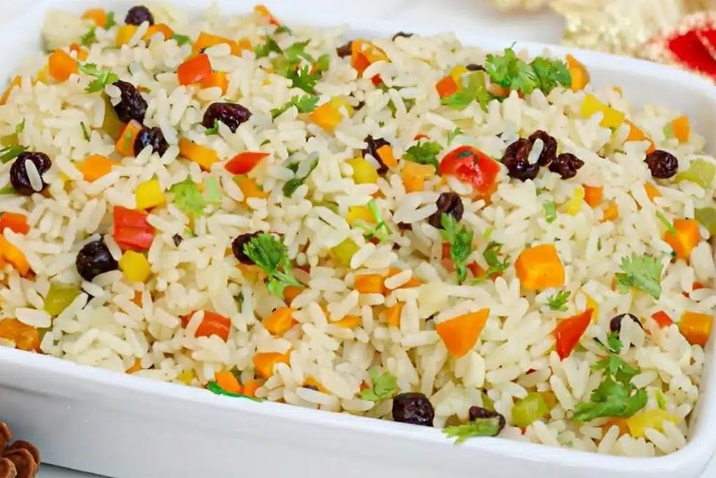 Arroz à grega de natal, perfeita para incrementar sua ceia de natal