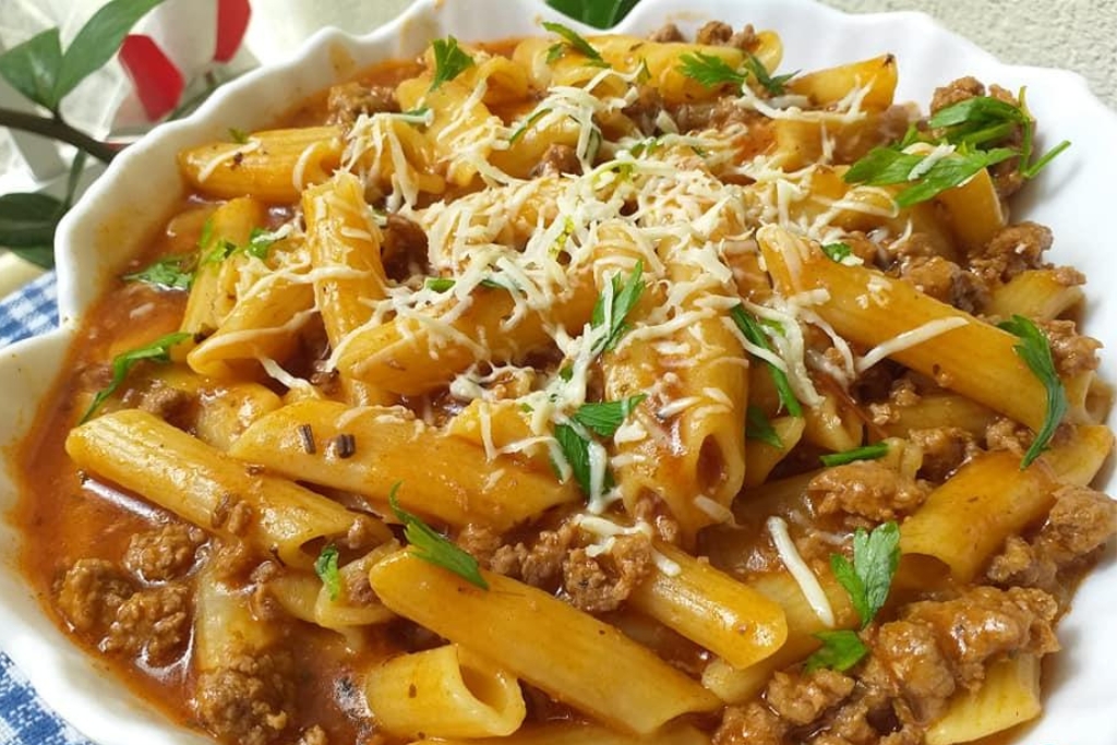 Macarronada com carne moída do livro de receitas da vovó